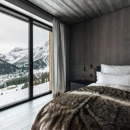Chalet Le - Luxury Hideaway